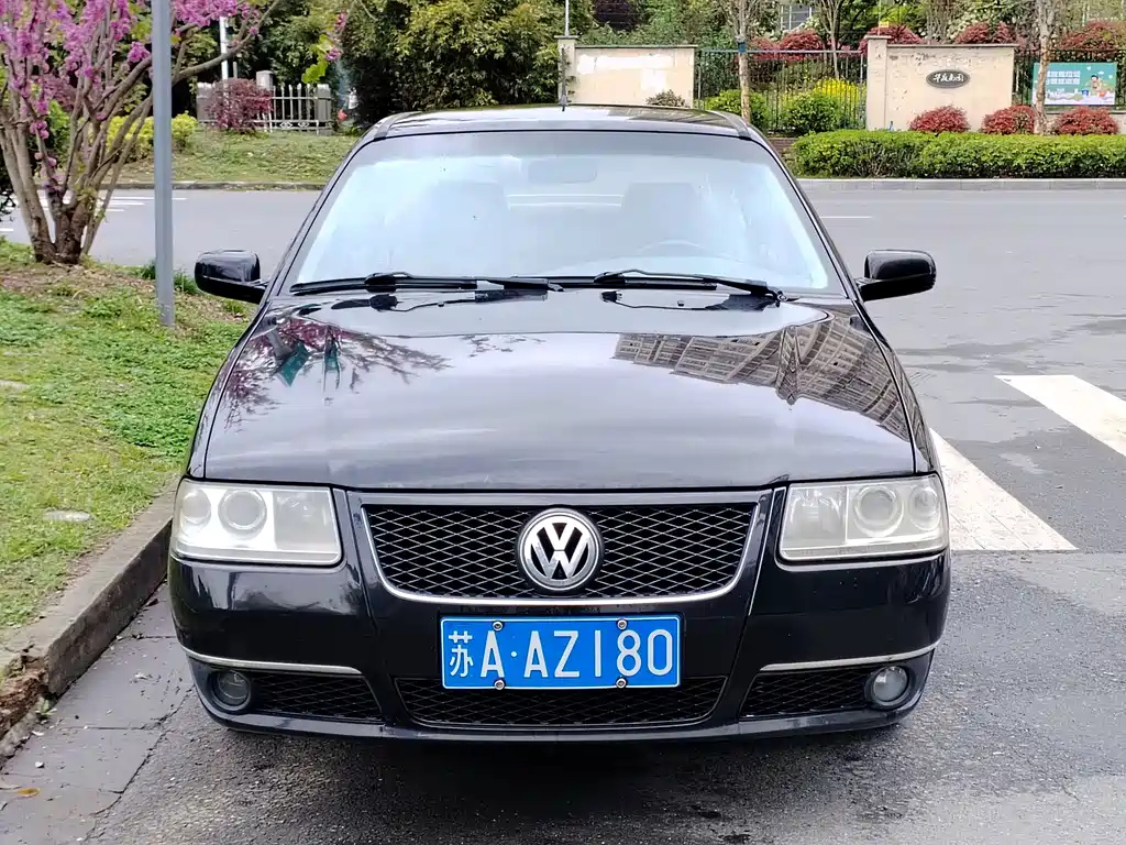 VOLKSWAGEN OTHER 2010