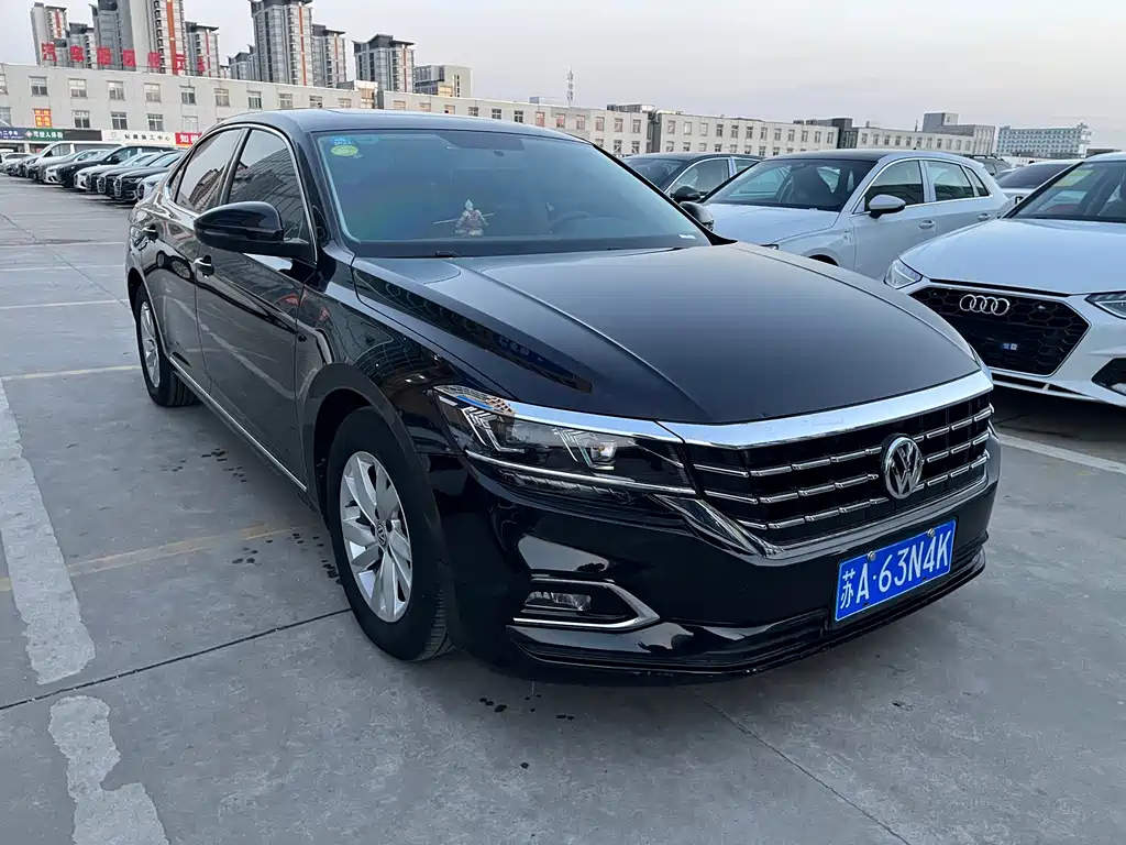 VOLKSWAGEN PASSAT 2020