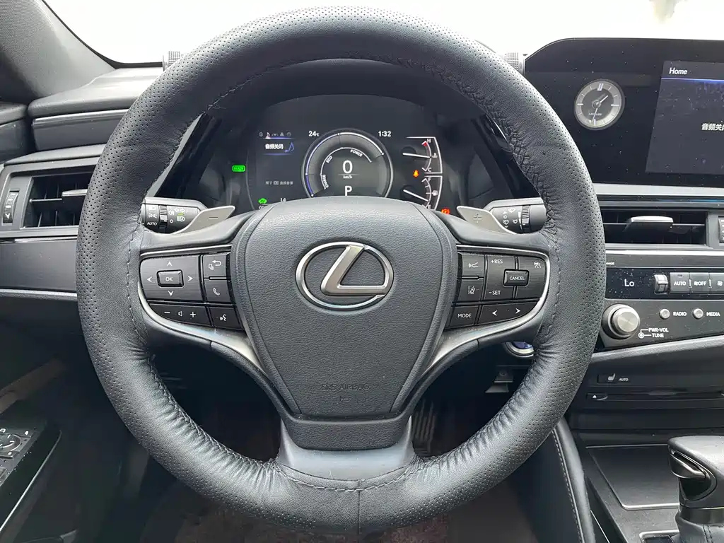 LEXUS ES 2022