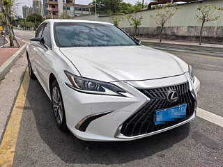 LEXUS ES 2023