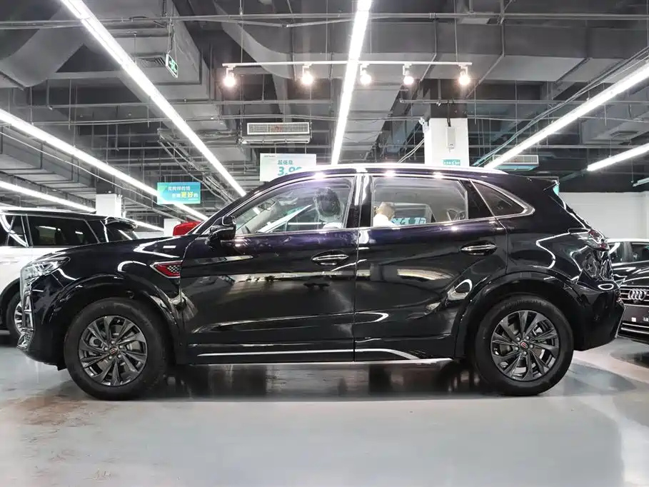 HONGQI HS5 2023