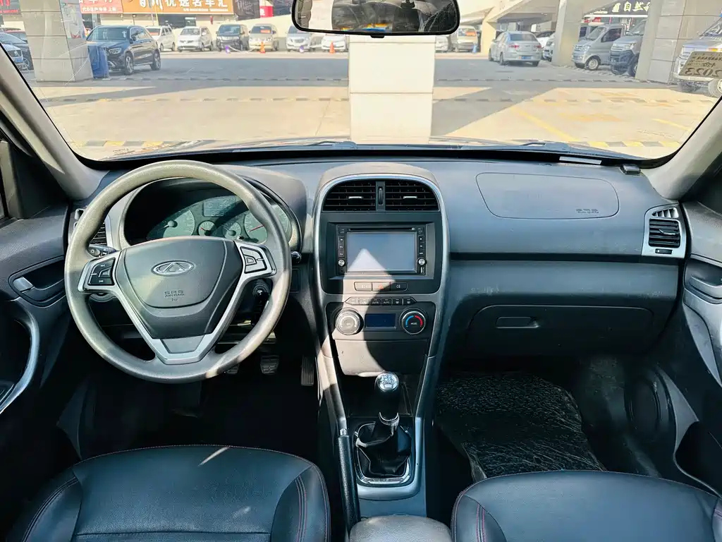 CHERY TIGGO 3 2015