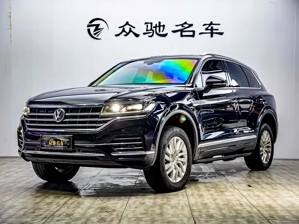 VOLKSWAGEN TOUAREG 2019
