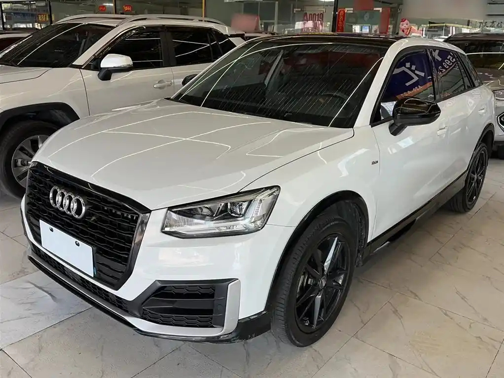 AUDI Q2L 2020