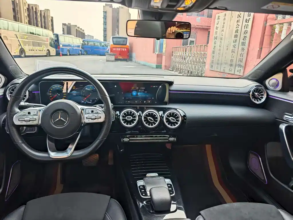 MERCEDES BENZ A-CLASS 2020