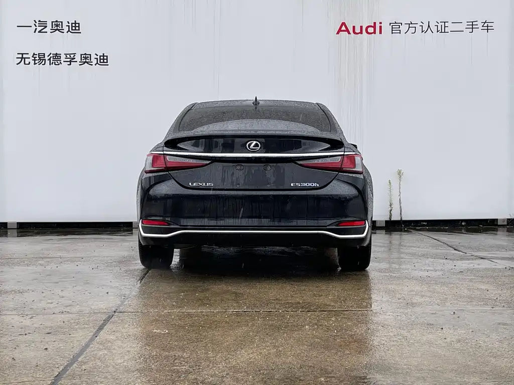 LEXUS ES 2022