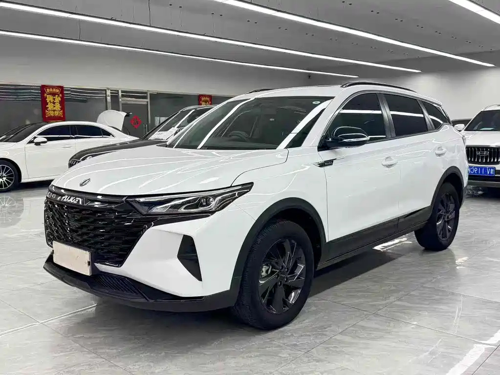 DONGFENG AEOLUS AX7 2023