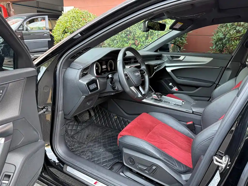 AUDI A6L 2021
