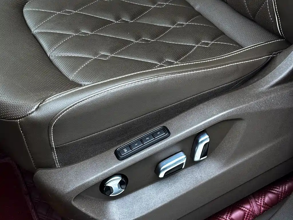 VOLKSWAGEN VILORAN 2020