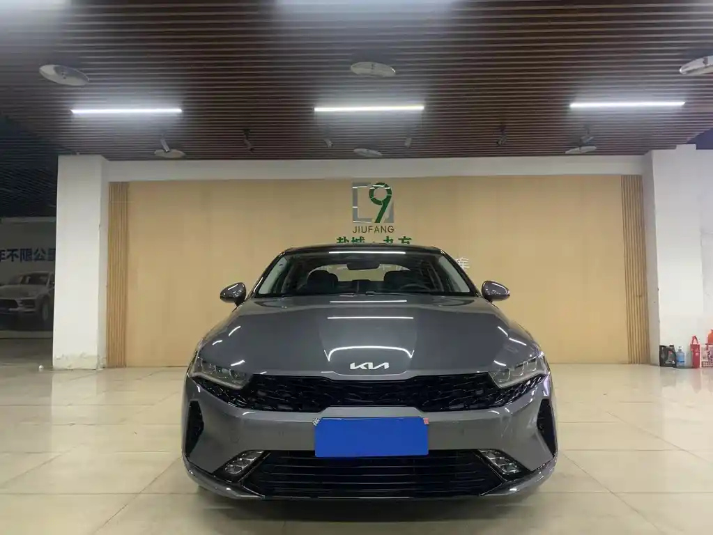KIA K5 2021