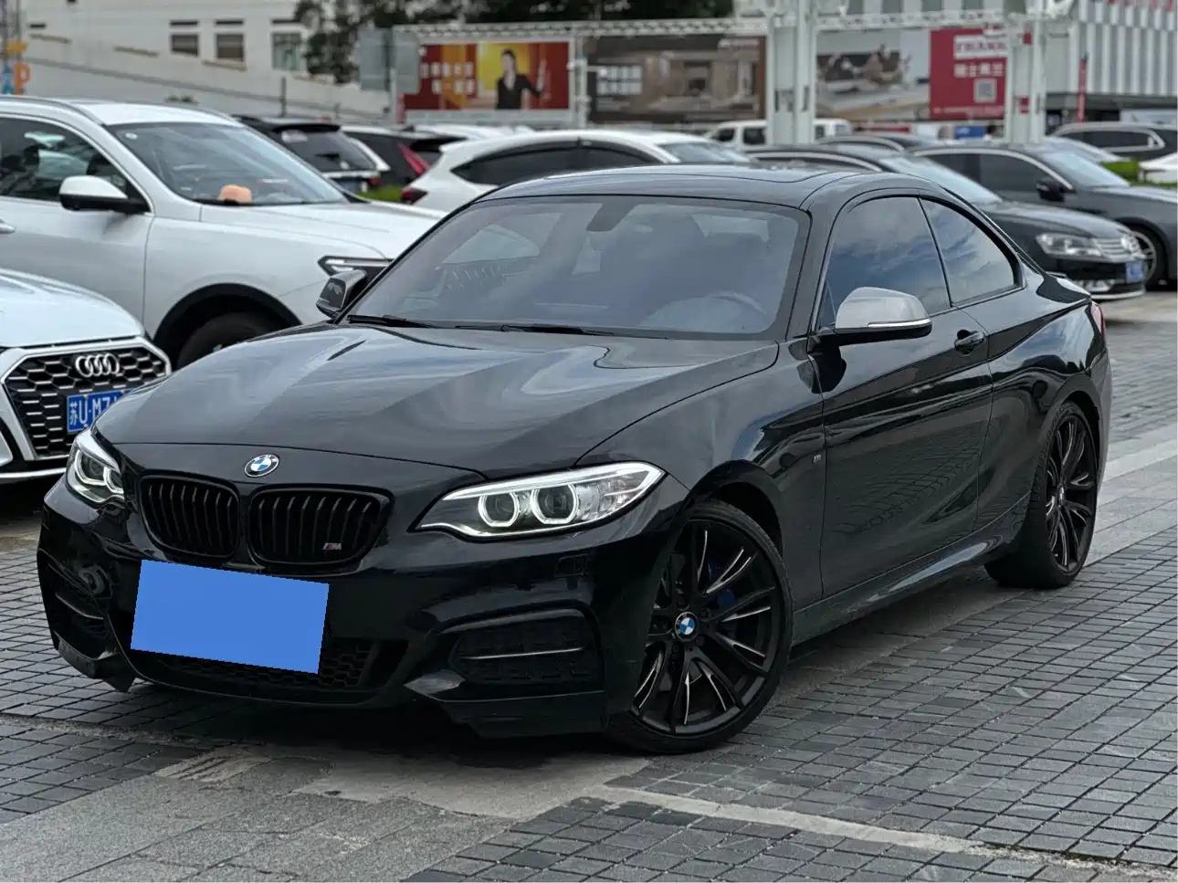 BMW 2-SERIES