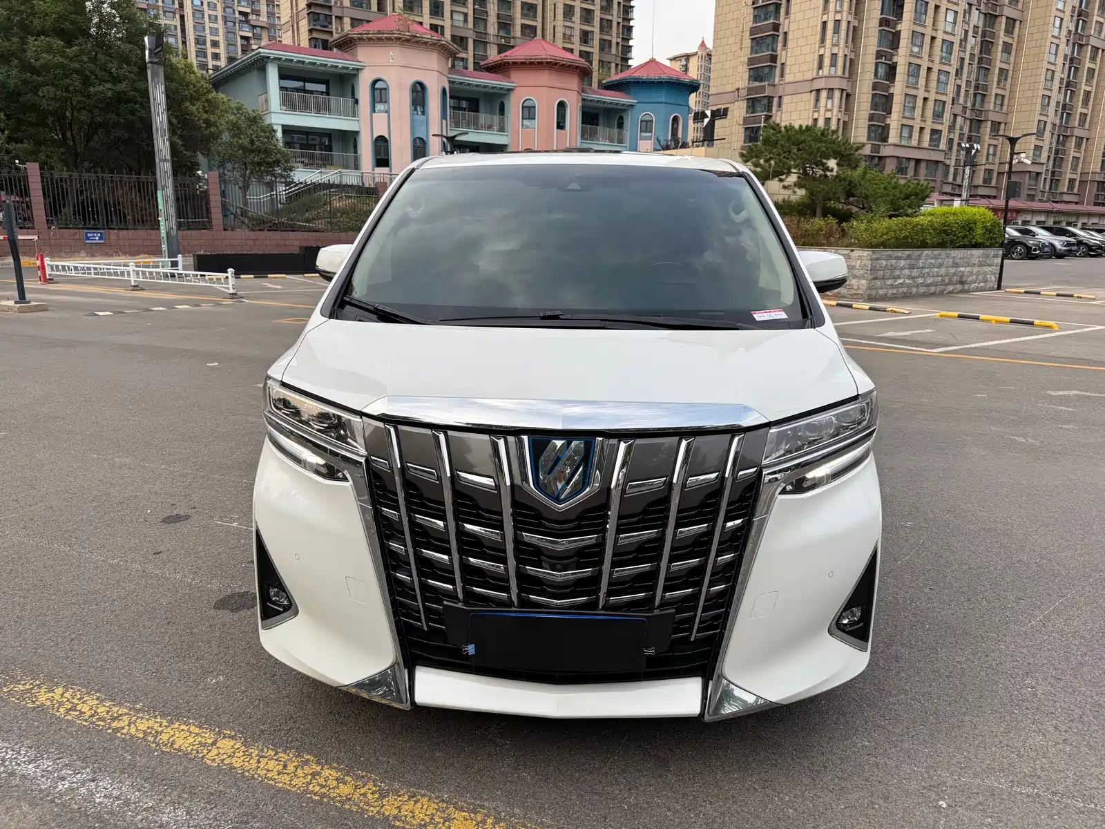 TOYOTA ALPHARD