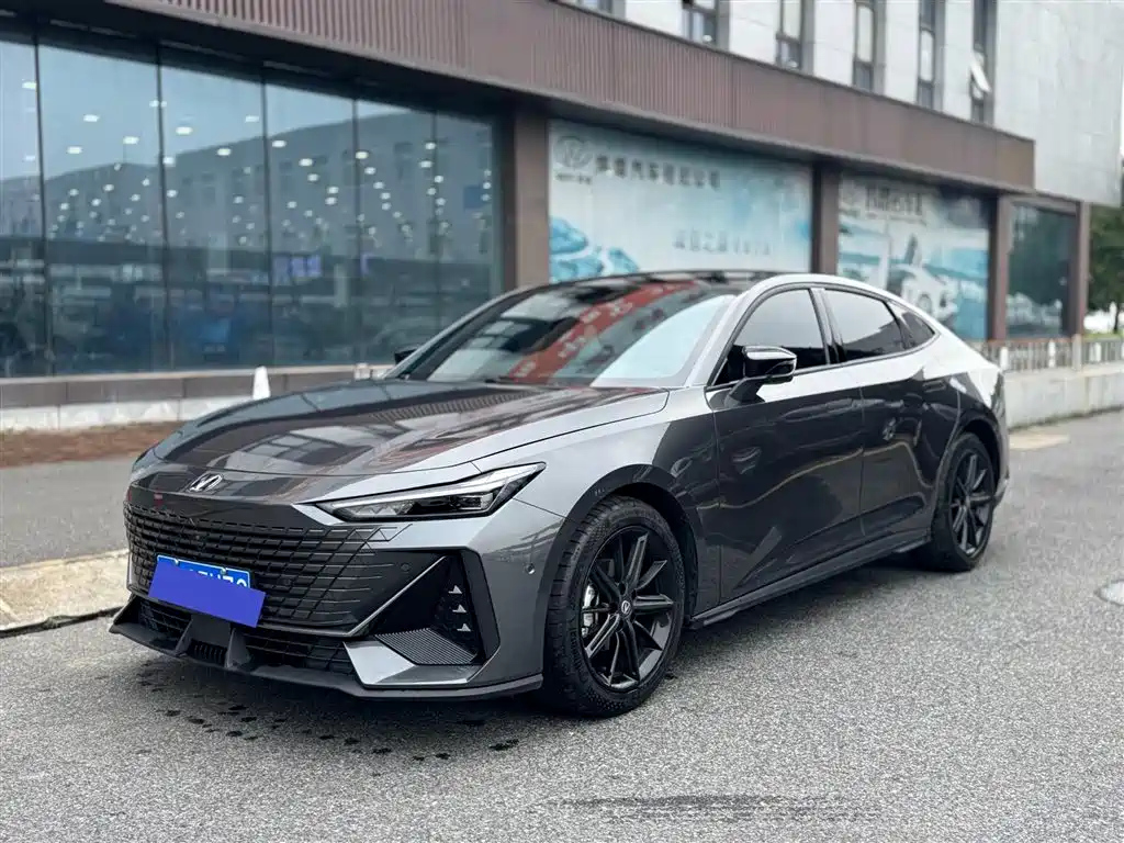 CHANGAN UNI-V