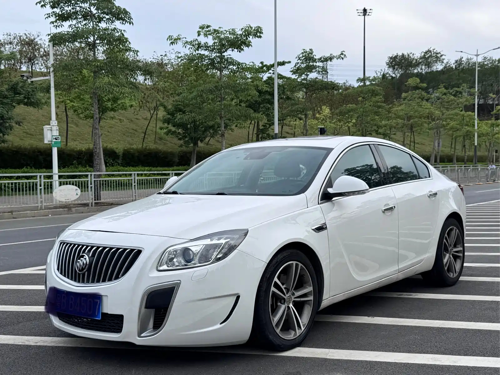 BUICK REGAL