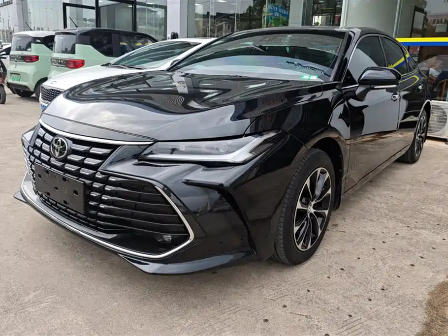 TOYOTA AVALON