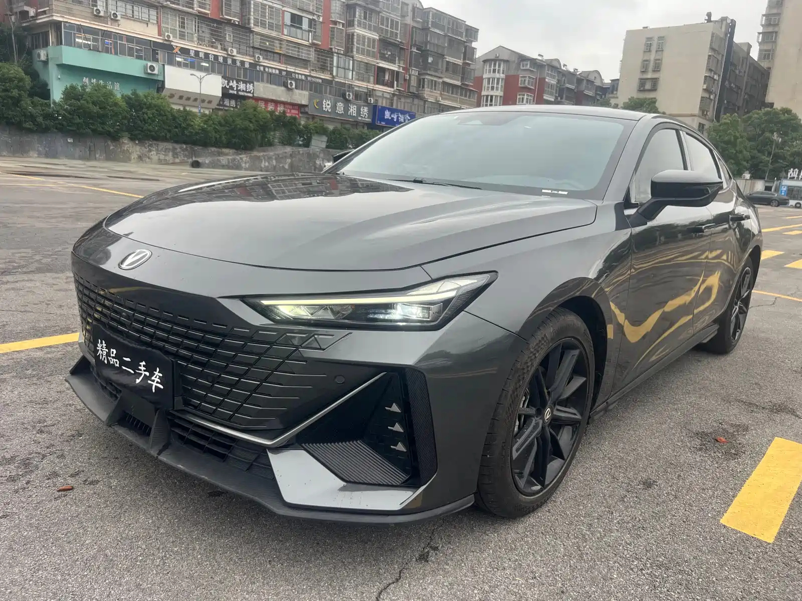 CHANGAN UNI-V