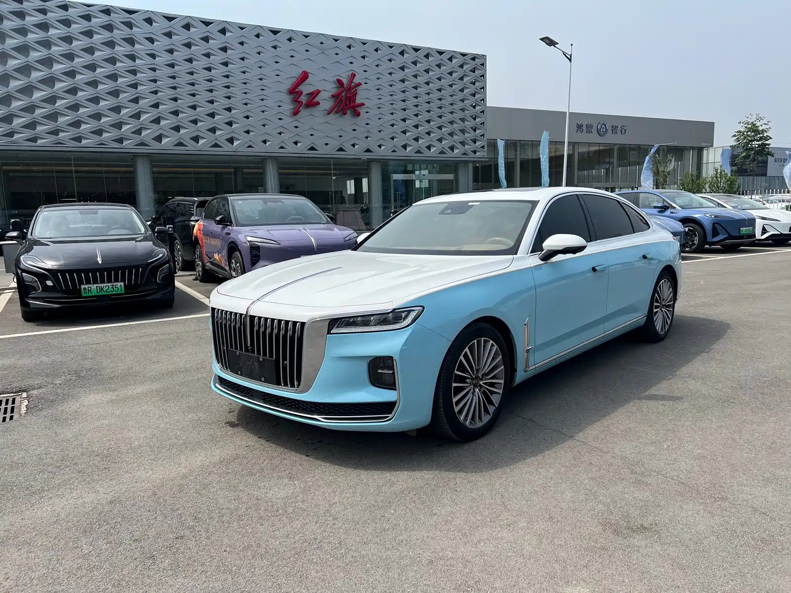 HONGQI H9