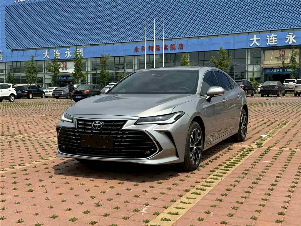 TOYOTA AVALON