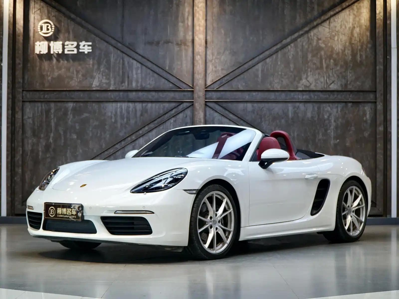 PORSCHE 718
