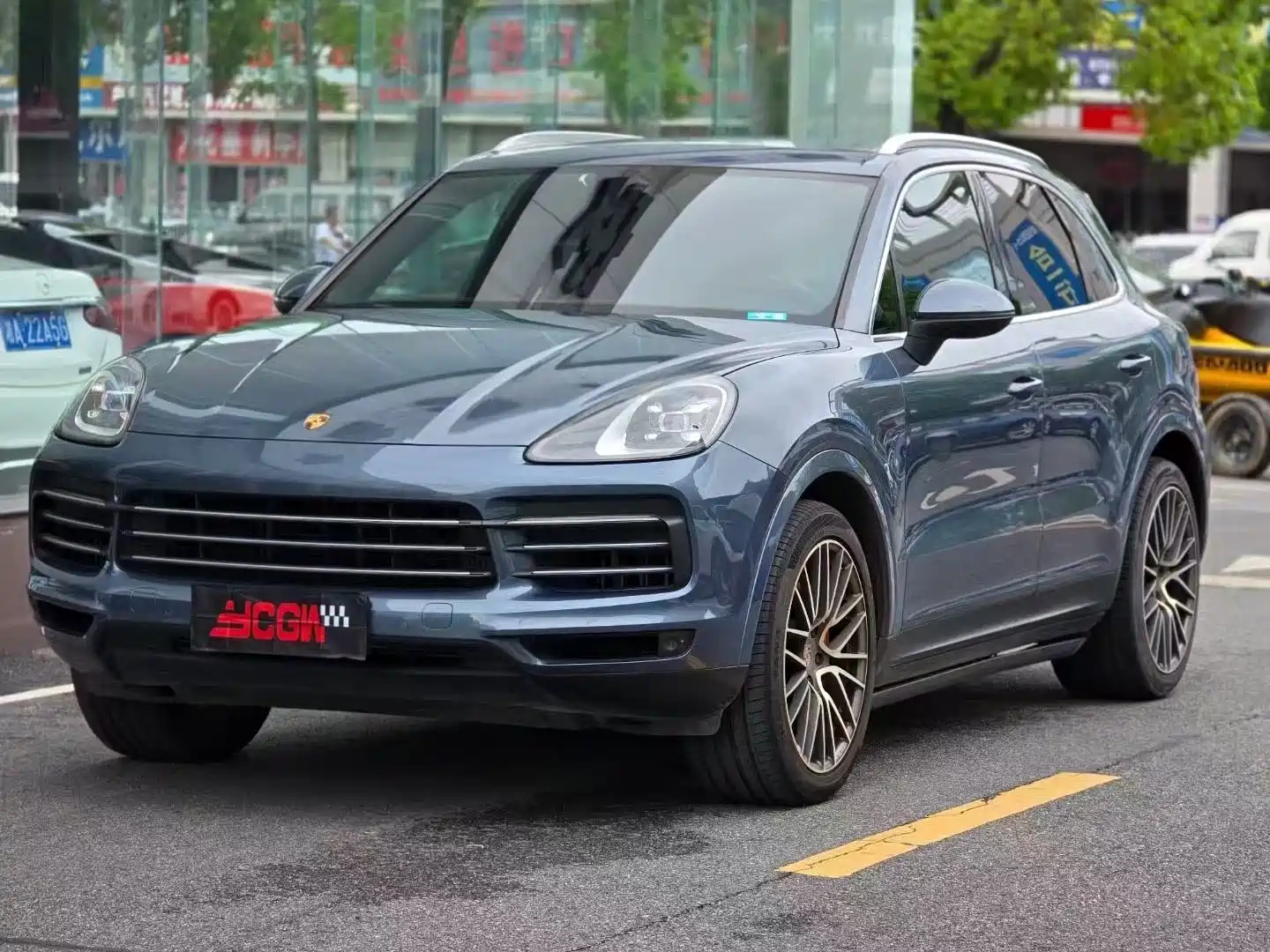 PORSCHE CAYENNE