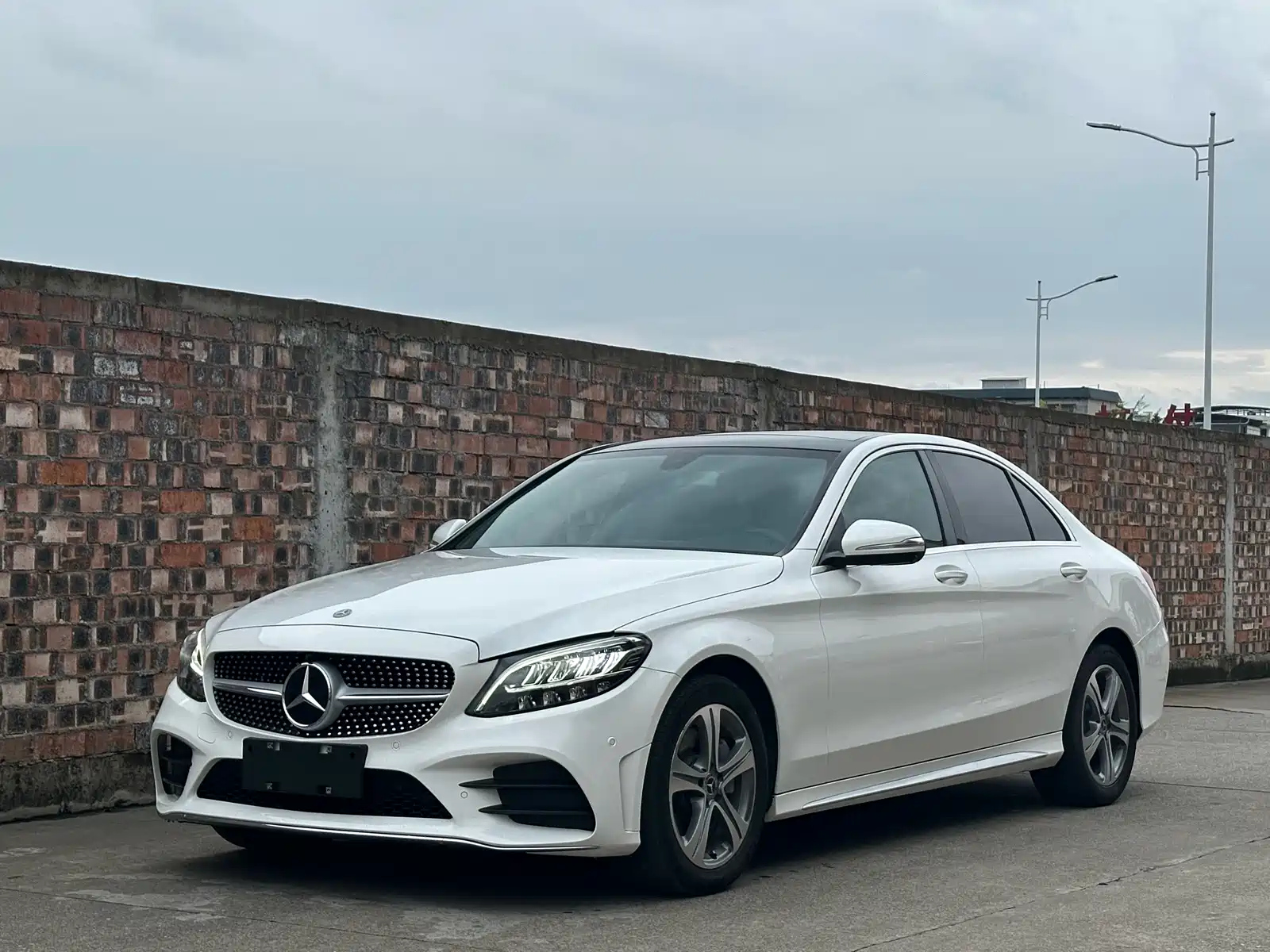 MERCEDES BENZ C-CLASS