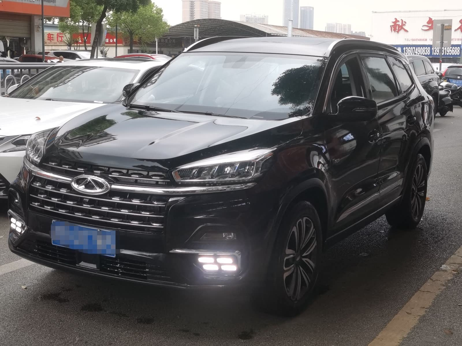 CHERY TIGGO 8