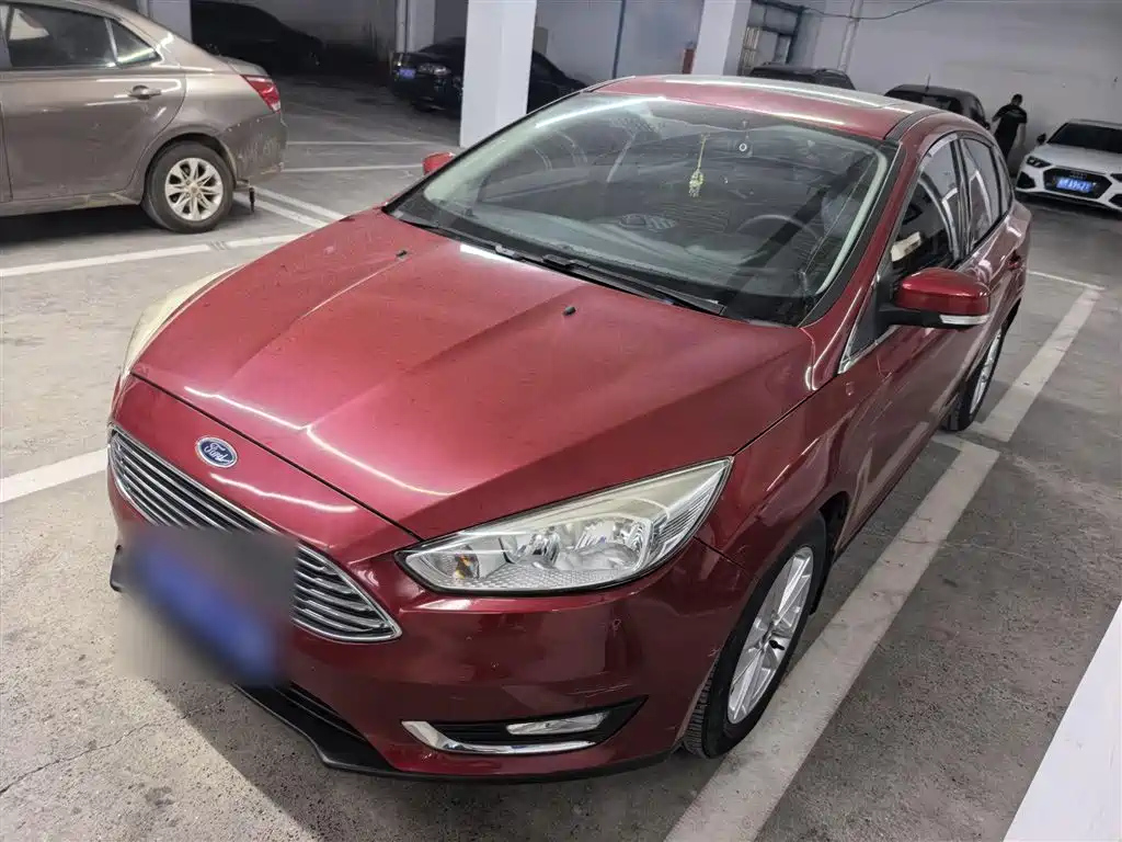 FORD FOCUS