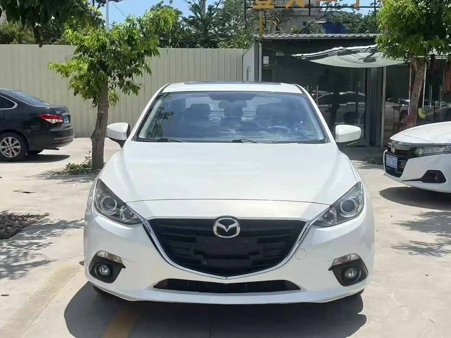 MAZDA 3 AXELA