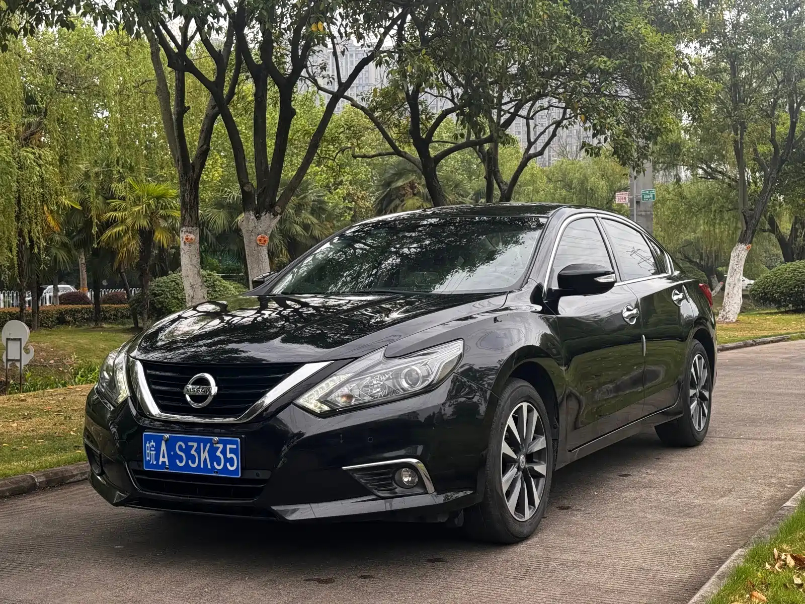 NISSAN TEANA