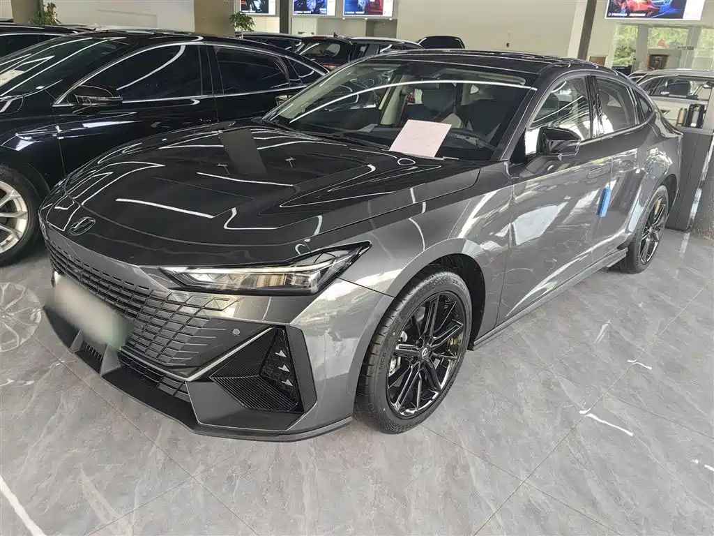 CHANGAN UNI-V SMART IDD