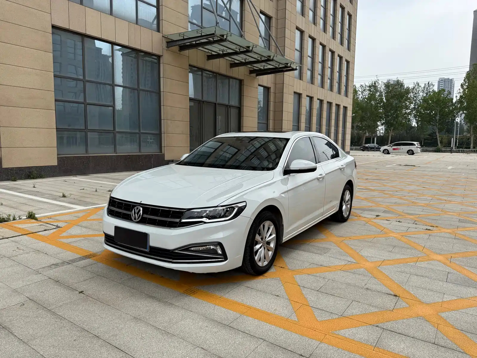 VOLKSWAGEN BORA