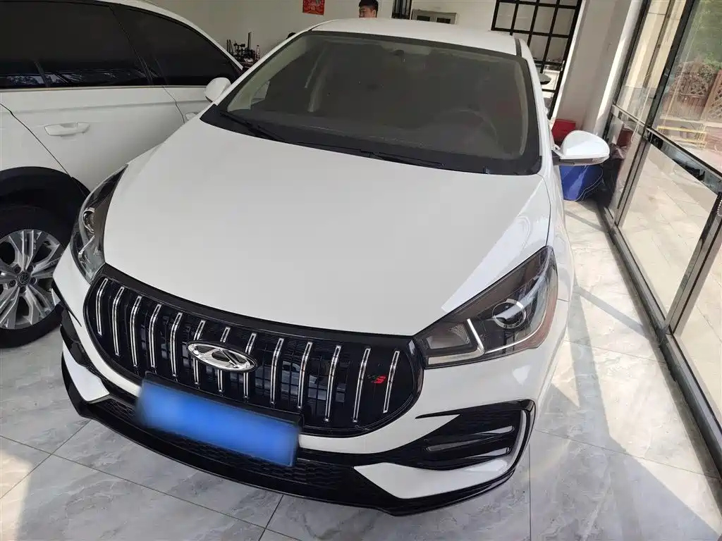 CHERY ARRIZO 5