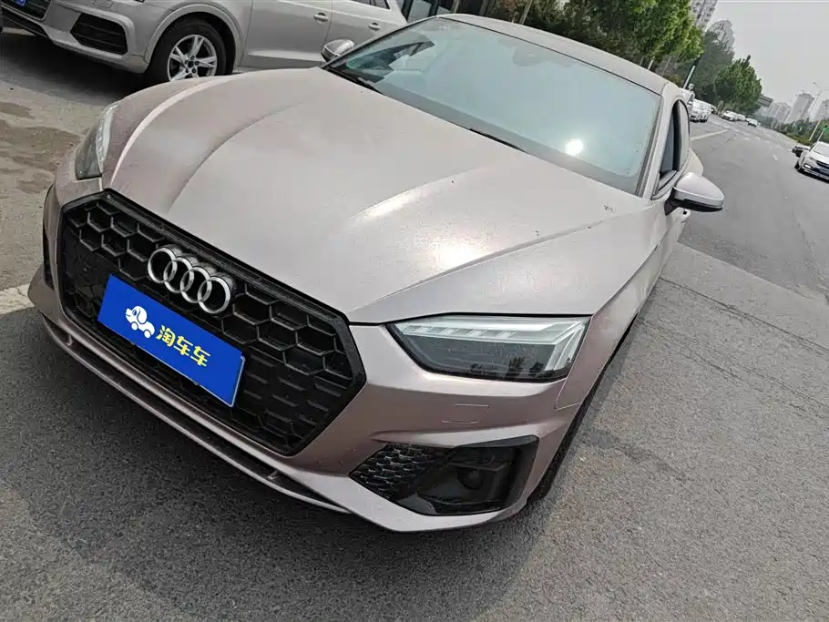 AUDI A5