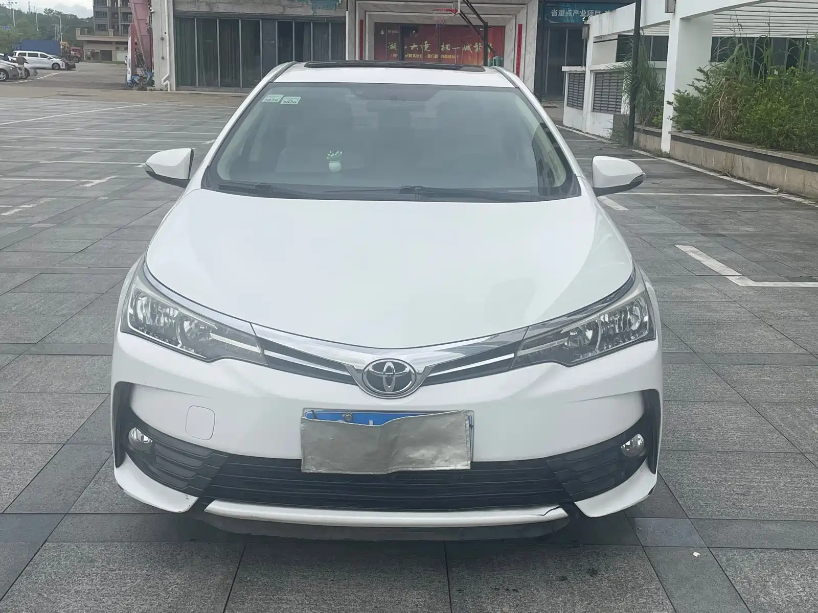 TOYOTA COROLLA