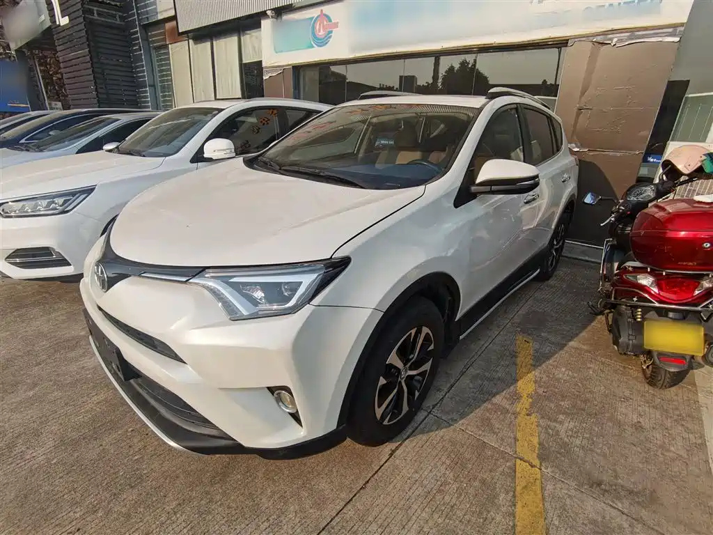 TOYOTA RAV4 RONGFANG