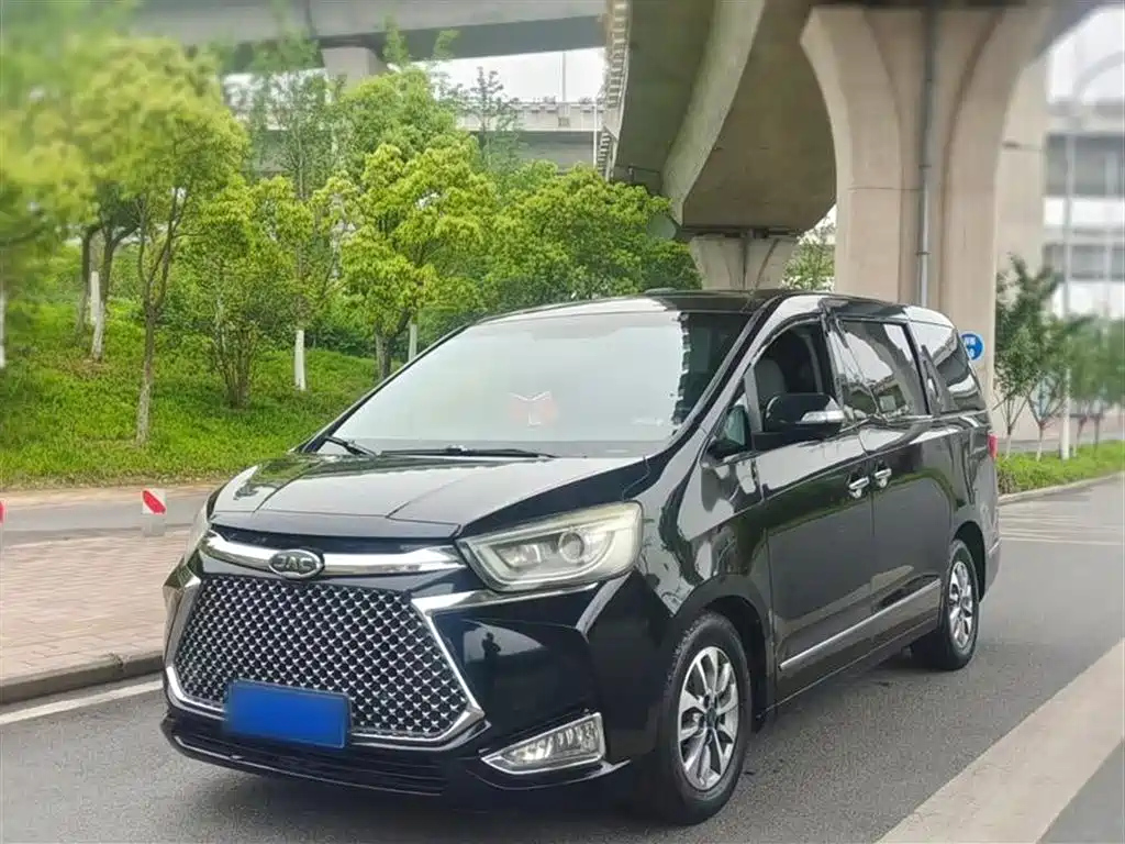 JAC REFINE M6
