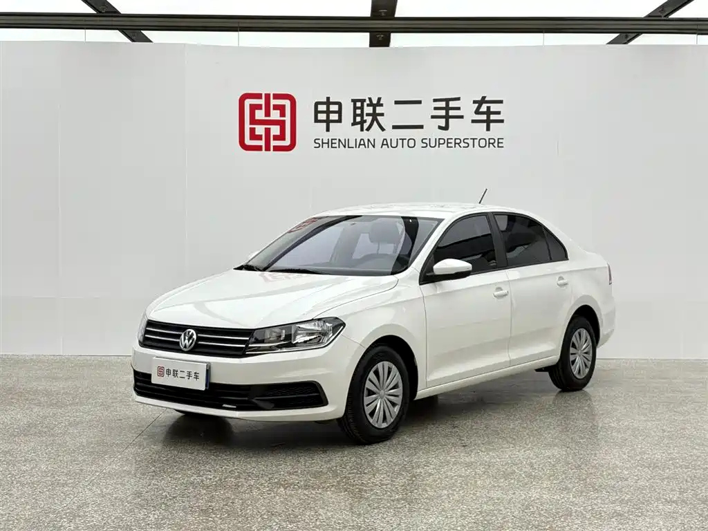 VOLKSWAGEN SANTANA