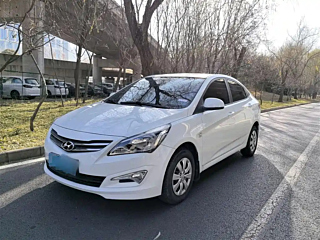 hyundai rena