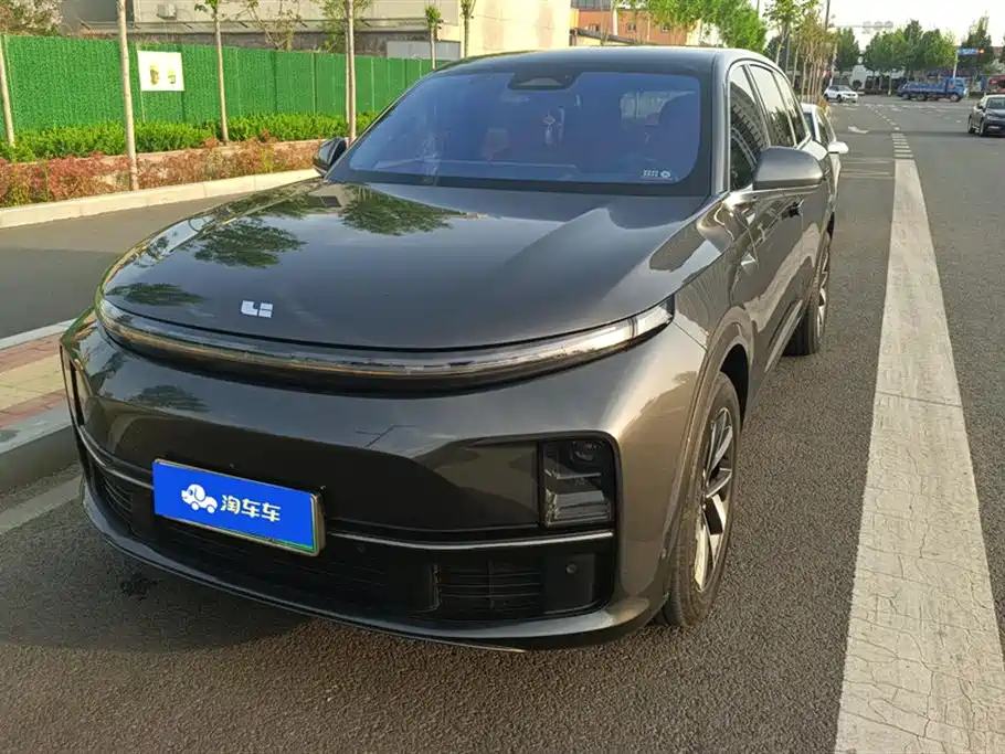 LI AUTO L7