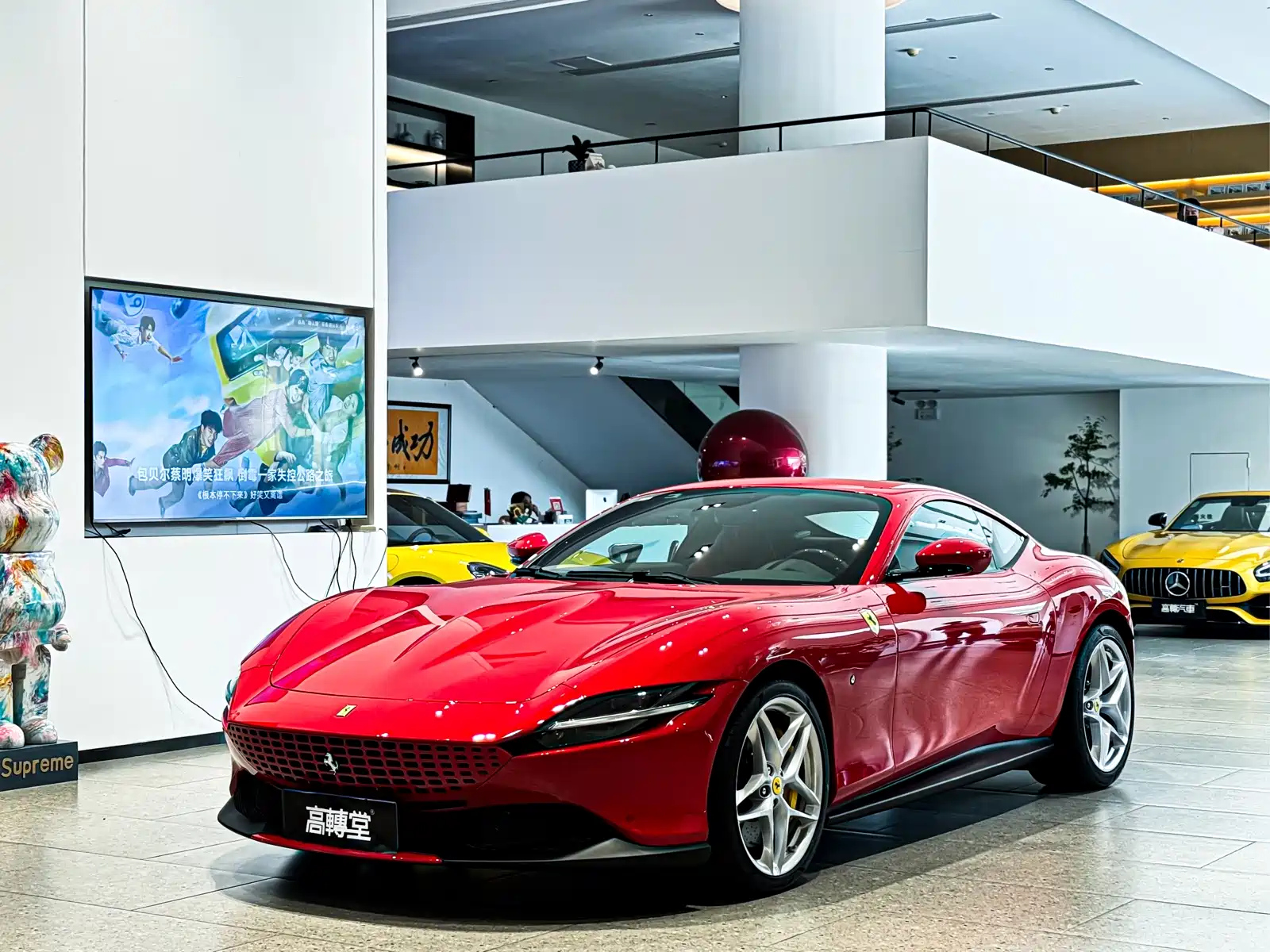 FERRARI ROMA