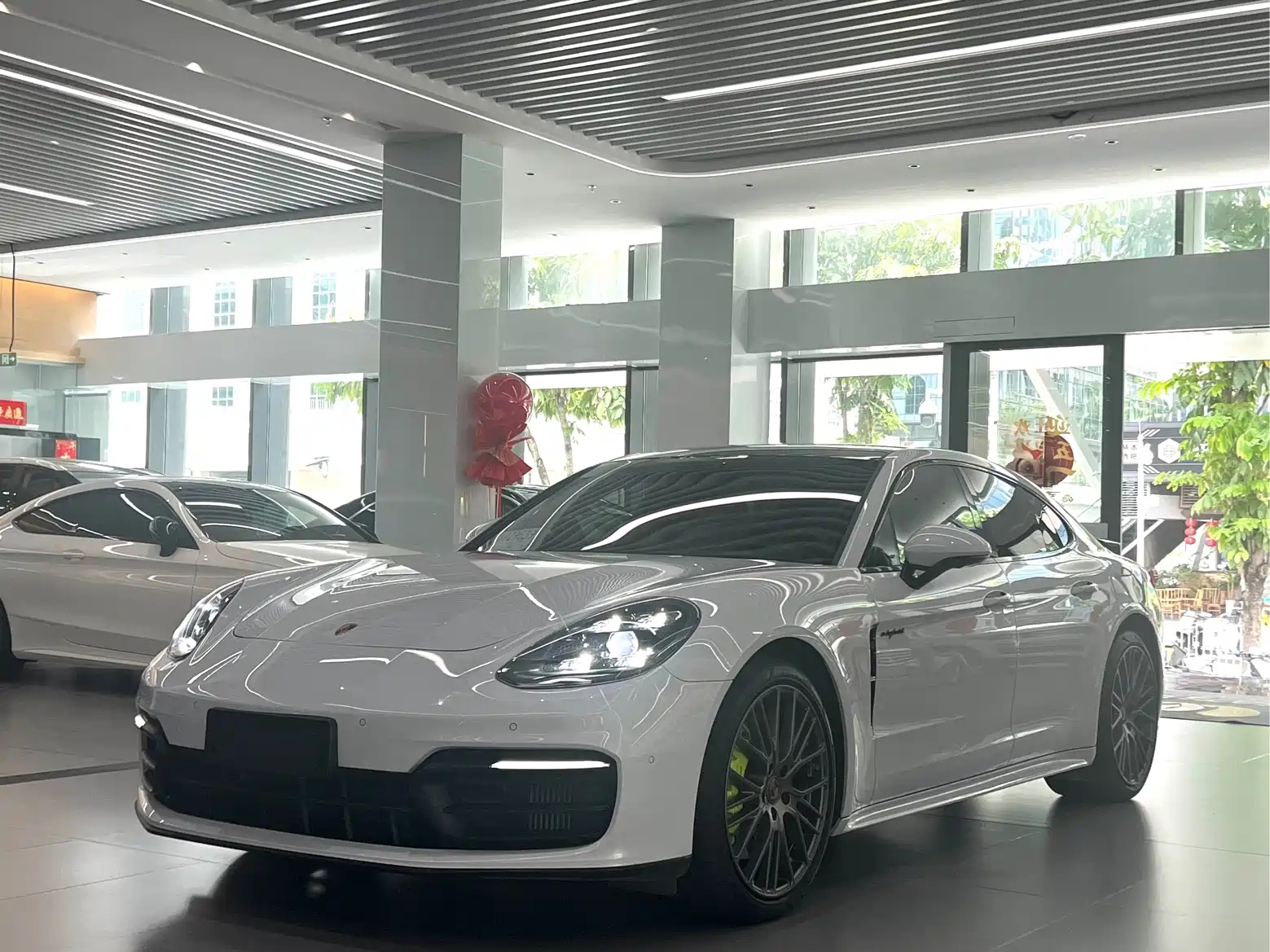 PORSCHE PANAMERA NEW ENERGY