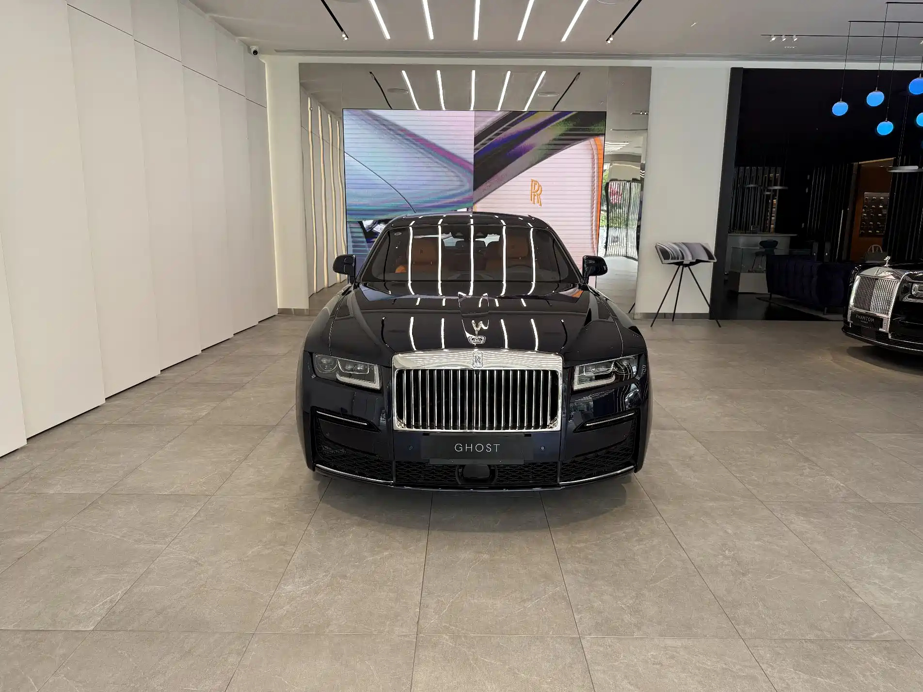 ROLLS ROYCE GHOST