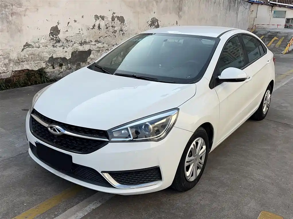 CHERY ARRIZO 5