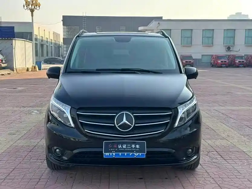 MERCEDES BENZ VITO