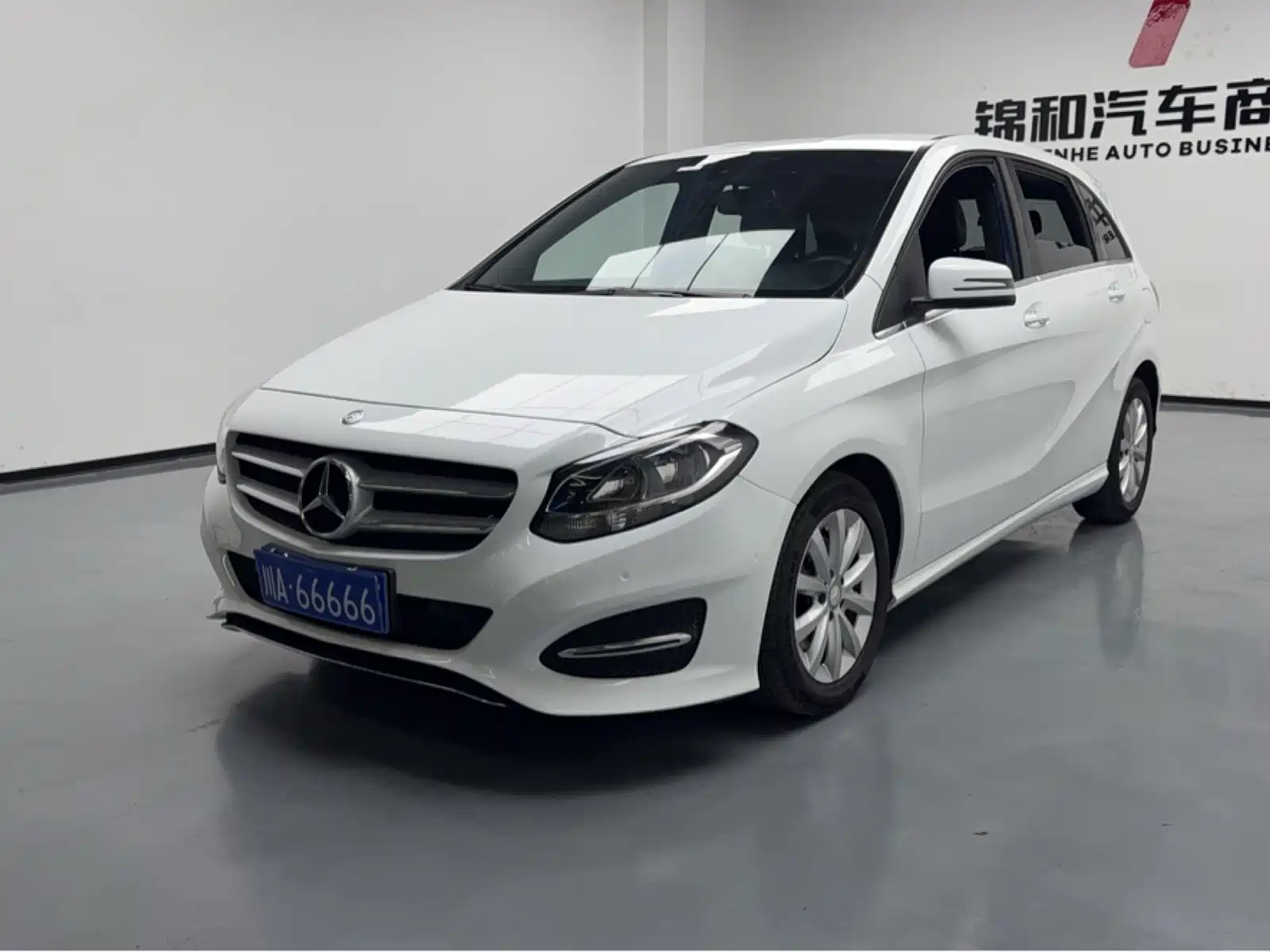 MERCEDES BENZ B-CLASS