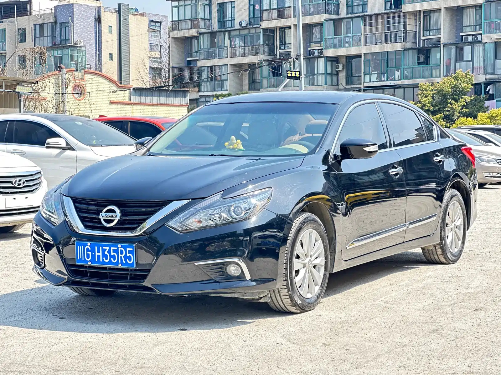 NISSAN TEANA