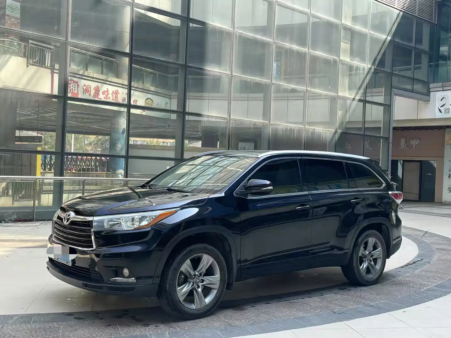 TOYOTA HIGHLANDER