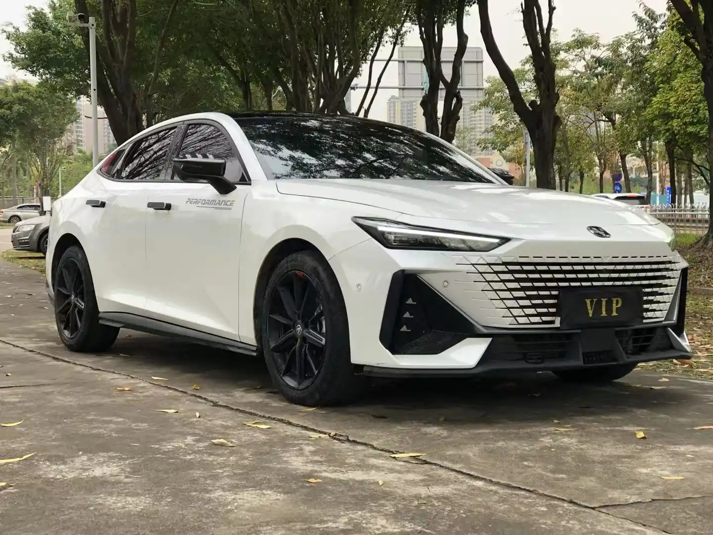 CHANGAN UNI-V