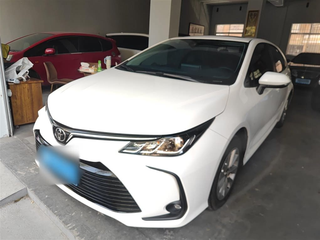 TOYOTA COROLLA