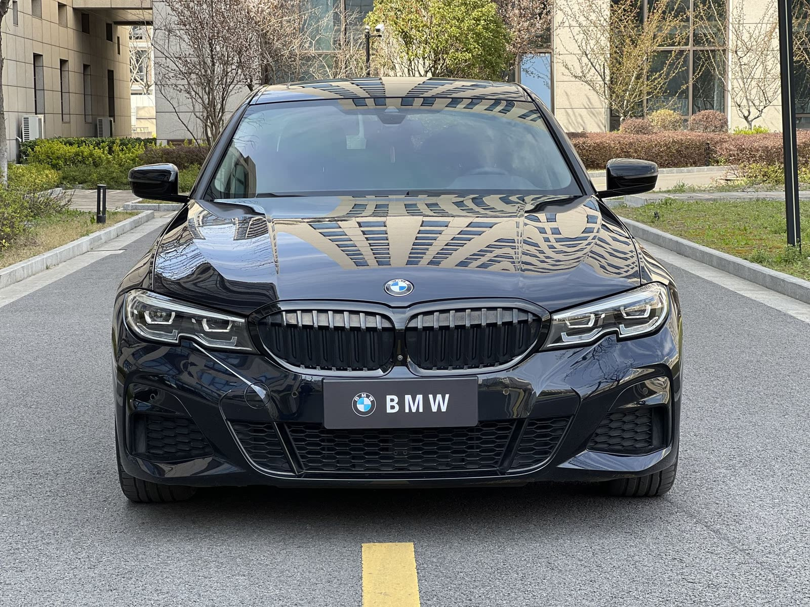 BMW 3-SERIES